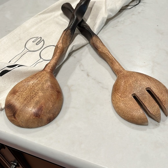 Natural & Espresso Mango Wood Salad Server Set with Drawstring Bag/NWT - Picture 8 of 10
